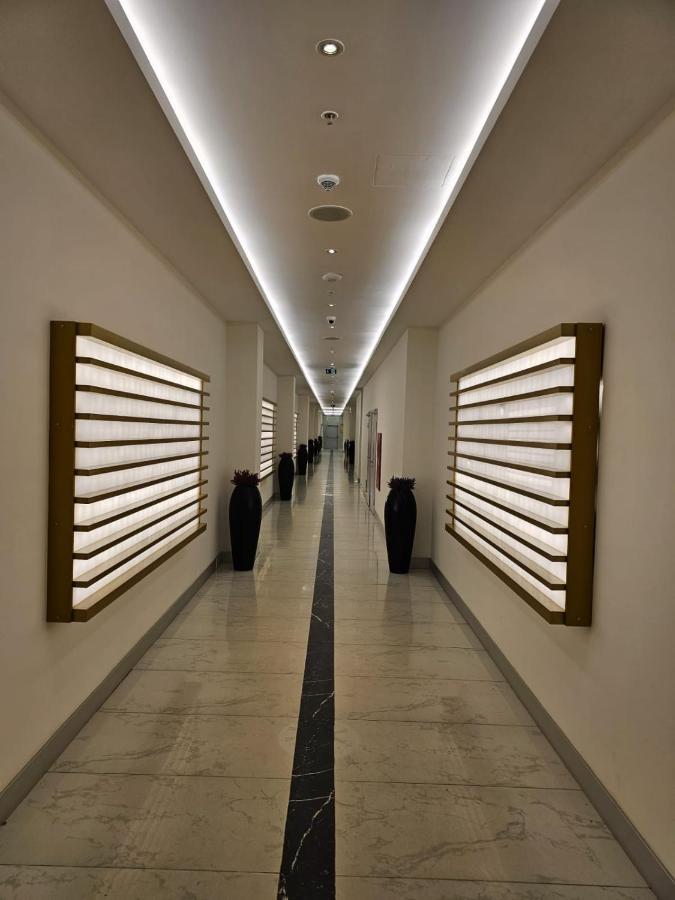 Отель Orbi Батуми Экстерьер фото